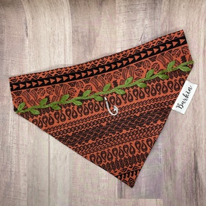 Maui Moana Over the Collar Dog Bandana
