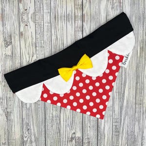 Classic Minnie Over the Collar Dog Bandana