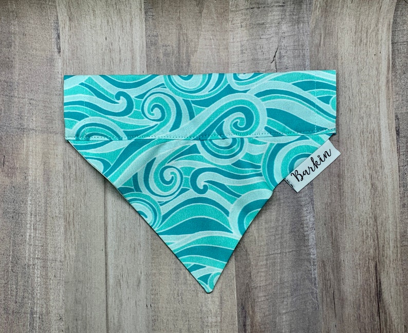 Ocean Waves Summer Over the Collar Dog Bandana and Bow tie